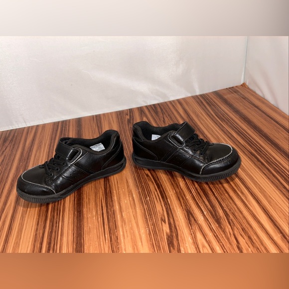 Darrell Toddler Boys Velcro & Lace Black Dress Shoes, Sizes 8 - Picture 8 of 8